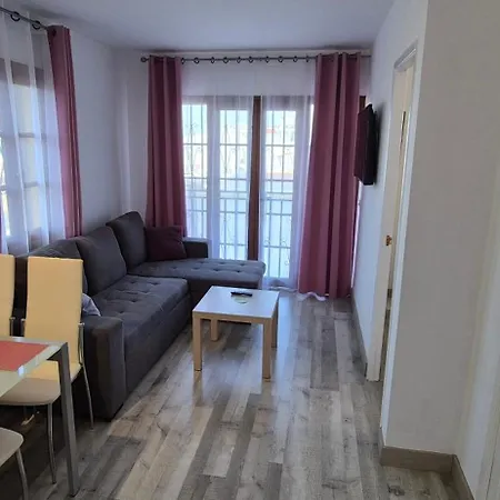Appartement With Heating Pool. *